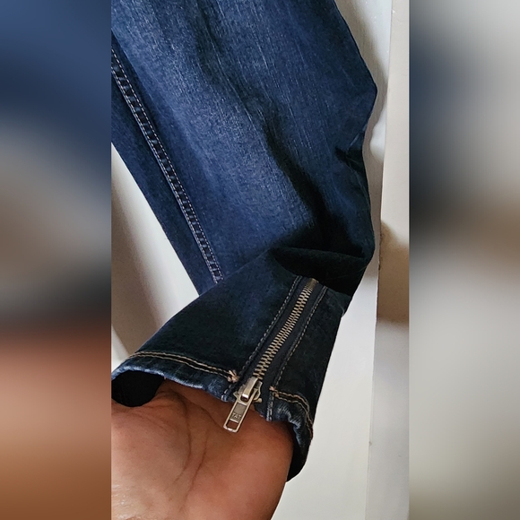 Lane Bryant Genius fit - Picture 2 of 4